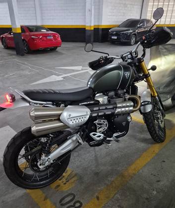 TRIUMPH BONNEVILLE SCRAMBLER 1200 XE TRIUMPH BONNEVILLE SCRAMBLER 1200 XE